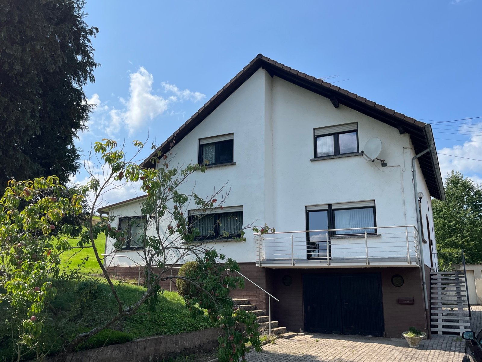 1 km bis LEBACH  : 1 - 2 FH mit POTENTIAL in RANDLAGE mit 3236 m² GRUNDSTÜCK !  1 km bis LEBACH  : 1 - 2 FH mit POTENTIAL in RANDLAGE mit 3236 m² GRUNDSTÜCK !