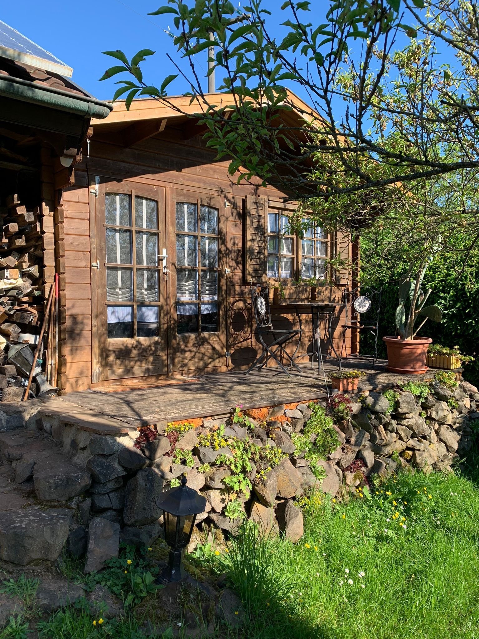 Gartenhaus mit Küche und WC