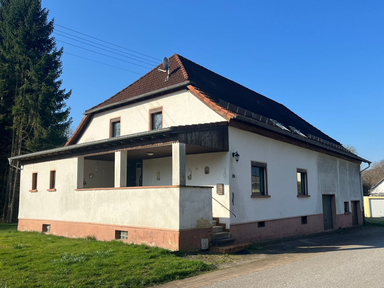 THOLEY / NEIPEL : Solides 1 - 2 FH mit Potential in ruhiger Wohnlage ! THOLEY / NEIPEL : Solides 1 - 2 FH mit Potential in ruhiger Wohnlage !