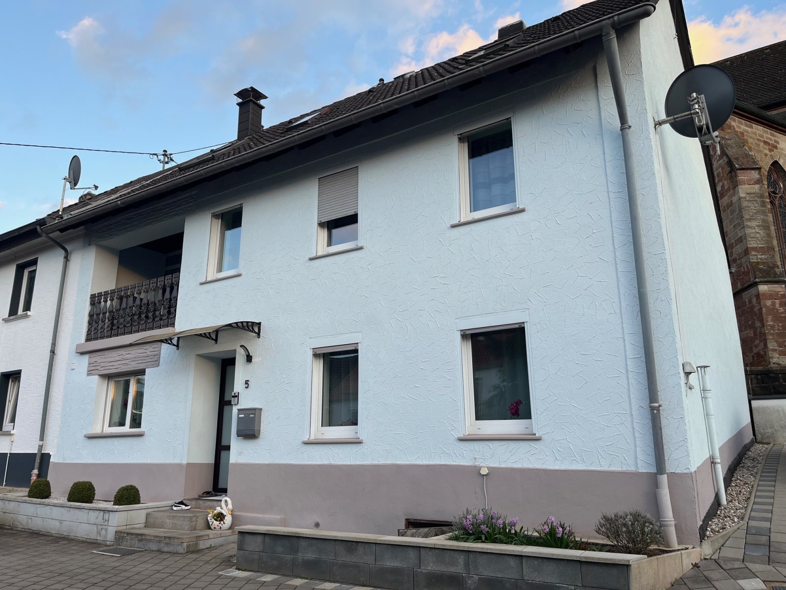 NUNKIRCHEN : Solides und gepflegtes RAUMWUNDER mit ca. 200 m² Wohnfläche ! NUNKIRCHEN : Solides und gepflegtes RAUMWUNDER mit ca. 200 m² Wohnfläche !