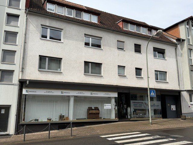 LEBACH : 3 ZKB - Wohnung mit kleinem Balkon ab SOFORT frei ! LEBACH : 3 ZKB - Wohnung mit kleinem Balkon ab SOFORT frei !