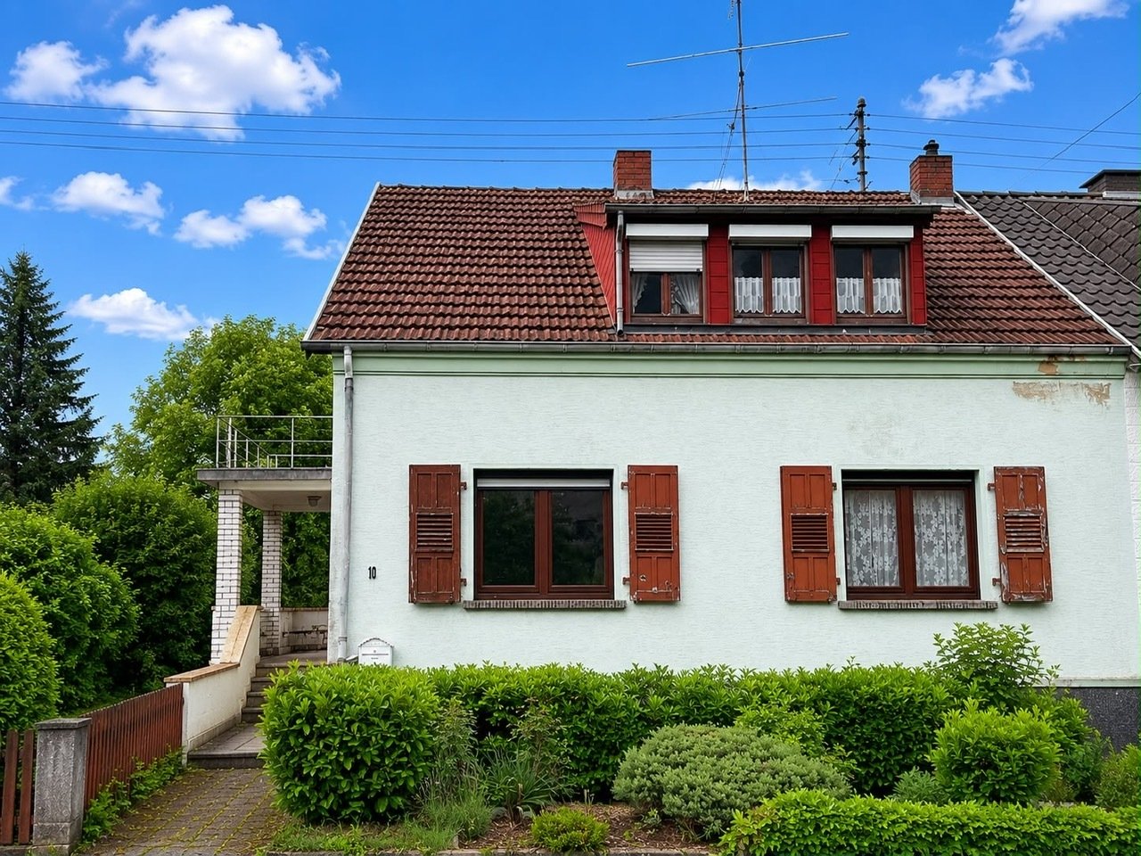 HAUSTADT: 1 - 2 FH mit POTENTIAL und 1689 m² TRAUMGRUNDSTÜCK ! HAUSTADT: 1 - 2 FH mit POTENTIAL und 1689 m² TRAUMGRUNDSTÜCK !